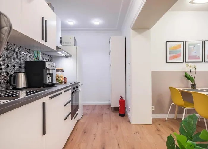 Charming In Prime Location Appartement *