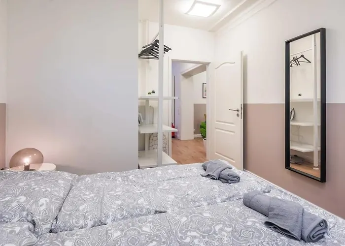 Charming In Prime Location * Hamburg-Harburg