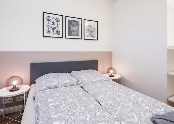 Appartement Charming In Prime Location *